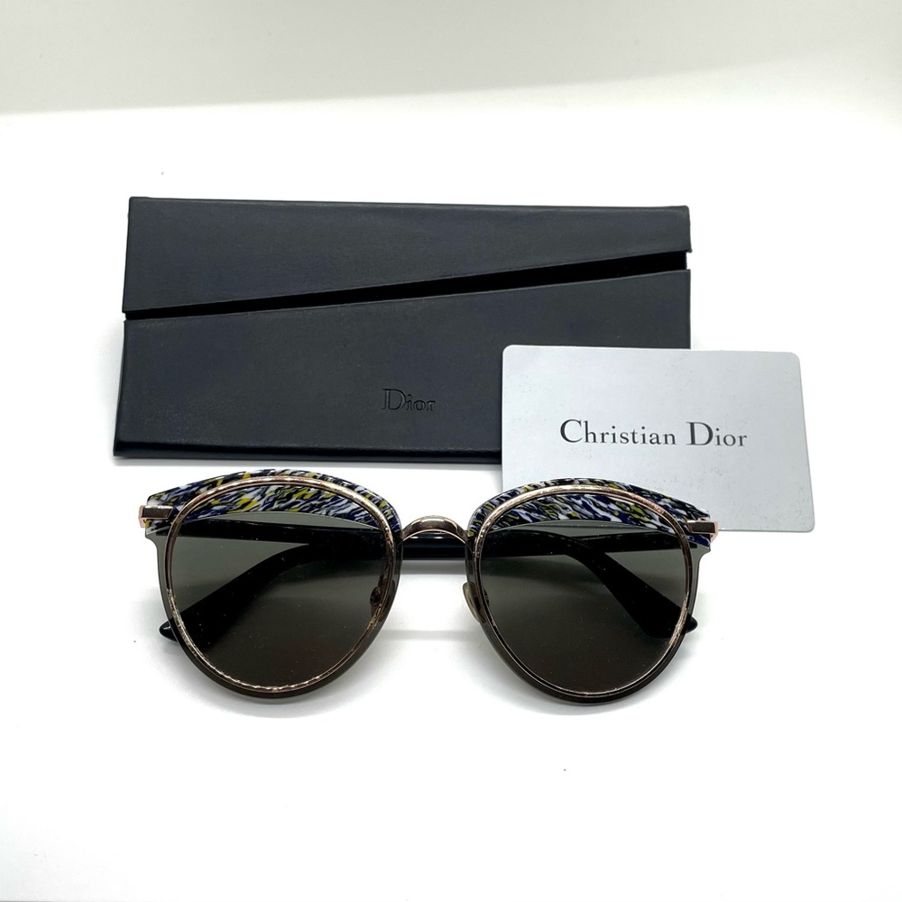 Dior Christian Offset1 sunglasses with original case and card